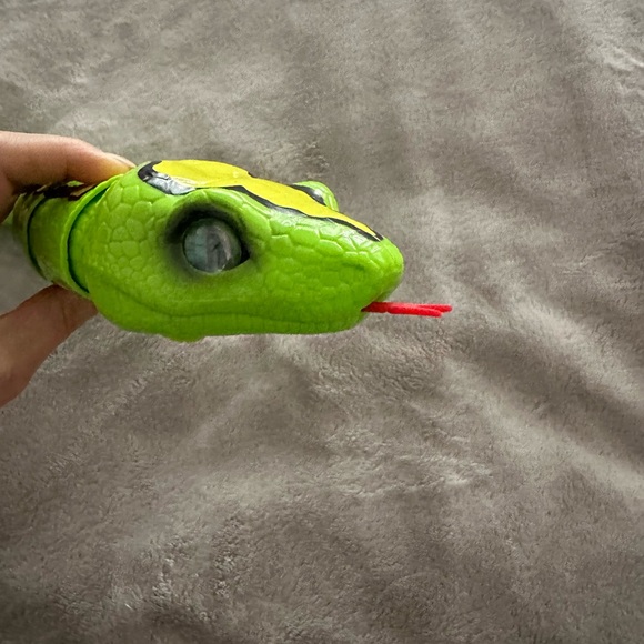 Robo Alive King Python by ZURU new - Picture 6 of 8